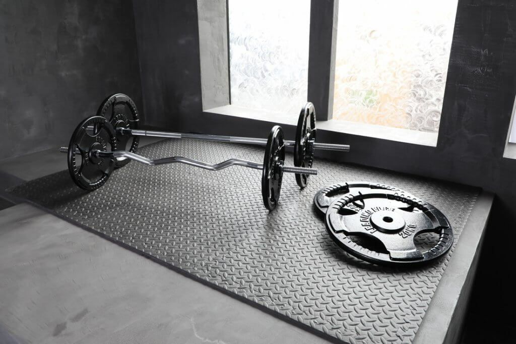 筋トレで使うWシャフトって何?特徴やトレーニング方法について紹介