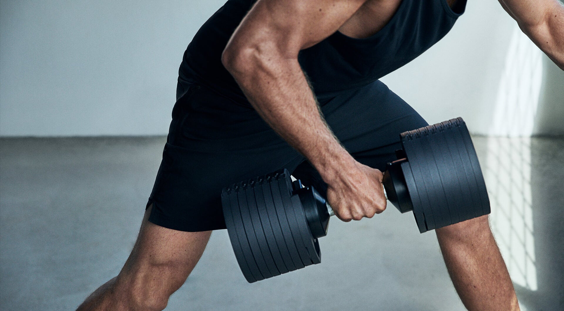 可変式ダンベルの失敗しない選び方｜種類ごとの違いと最適な重量は？